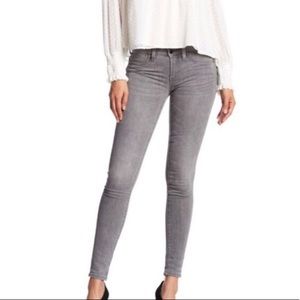 ❤️‍🔥Blank NYC Spray-On Gray Skinny Ankle Jeans, slight stretch, 28